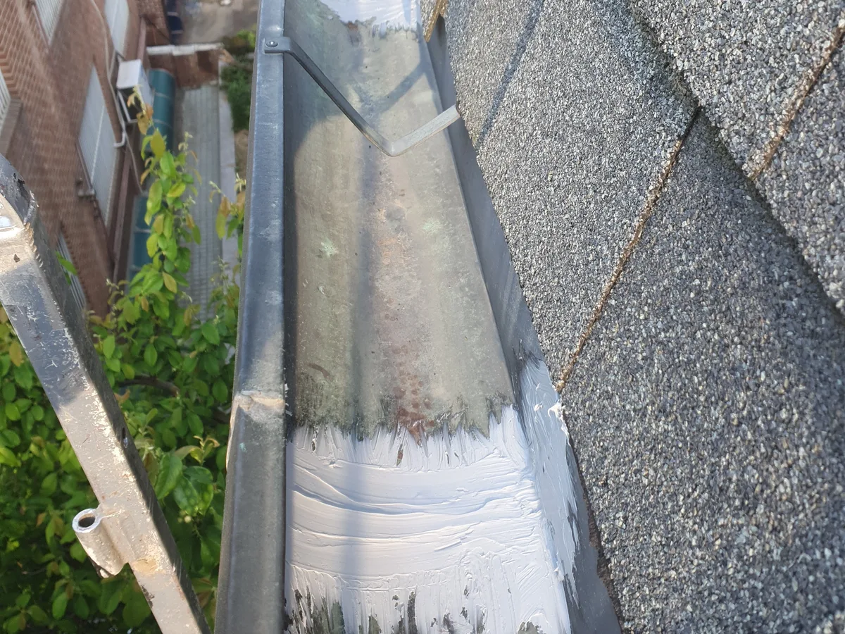 처마 홈통 실리콘 시공